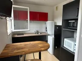NEW - Le Surcouf - Studio Centre Ville avec Parking