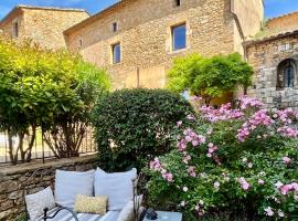Gîte les hirondelles，位于Aigaliers的酒店