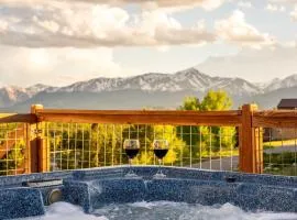 The Hilltop Haven w Hot Tub and The Best Views