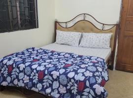 Milele Homestay，位于Boma la Ngombe的酒店