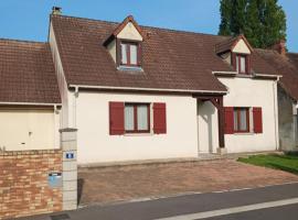Gîte des bords de l Eure 4 chambres 2 SDB et parking，位于Pierres的酒店