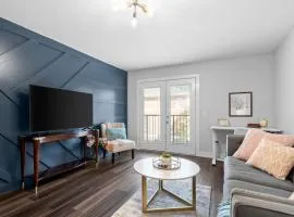 The Lofts of Downtown - 540 N 2nd St - Unit 202 - Charming 2-Bedroom in the Heart of Clarksville TN