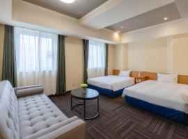 Kanku Izumiotsu Washington Hotel，位于泉大津市的酒店