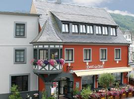 祖普特酒店，位于Waldbreitbach的酒店