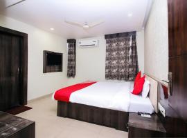 Hotel O Galaxy Palace，位于阿杰梅尔的酒店