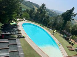 科利苏尔拉格乡村民宿，位于钦戈利的酒店