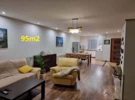 Orzechowy Dom，位于切布尼察的酒店