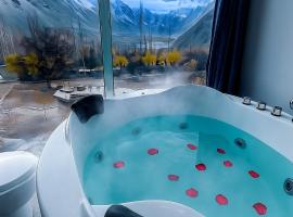 Belle Epoque Mountain Resort, Hunza, Gilgit Baltistan，位于罕萨的酒店