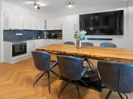 Luxus im Zentrum für 6 Personen! 3 Zimmer, Balkon, WLAN, Parkplatz