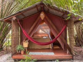 Canto de Jurema Corumbau Glamping, Chalé, Acolhimento e Sustentabilidade，位于哥隆巴奥的酒店