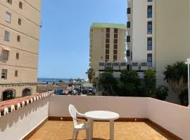 Tu Refugio en la Costa del Sol, Playa y Centro a un Paso