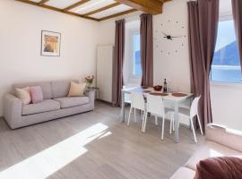 Belvedere 237A Lakeview Luxury Apartment，位于吉法的酒店