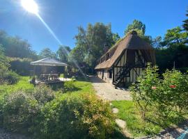 2 chaumieres pour vos Week-end et vacances en Normandie，位于Saint-Georges-du-Vièvre的酒店