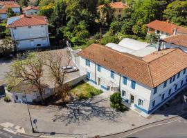 Al Pellegrino - Albergo Ristorante Pizzeria，位于格拉迪斯卡迪松佐的酒店