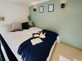 Loft Aconchegante & bem localizado III