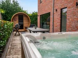 NEW - De sheeper - 10Personen - 5slaapkamers - Sauna - Jacuzzi