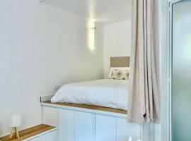 Le Jardin, studio paisible entre océan et nature，位于卡布勒通的酒店