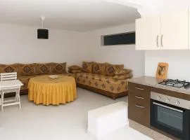 Apartment Hay Arrid Nador قرب فران دبي