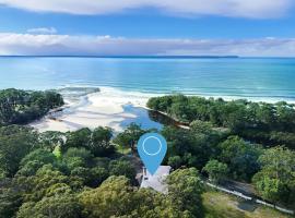 Bay Blu - Pet Friendly - Waterfront，位于赫斯基森的酒店