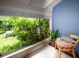 Perfect Pet Friendly South Coast Beach Getaway