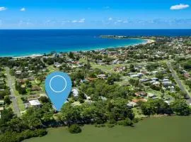 Curleys Outlook I Pet Friendly Waterfront