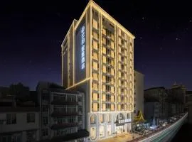云泊居里酒店（西双版纳景洪告庄西双景星光夜市店）