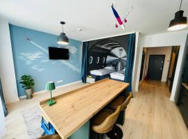 Airliner Apartment