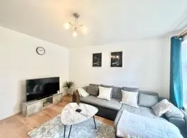 Lovely Ashford home with en-suite and spacious driveway