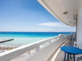 Molos Seaside Apartment