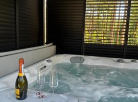 House of Love，位于Chełsty的酒店