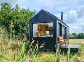 Offgrid Cabin Klaudia am See in Brandenburg Tiny House Natururlaub & Retreat bei Berlin