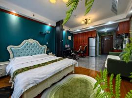 Yunqi Internet Homestay，位于镇江的酒店
