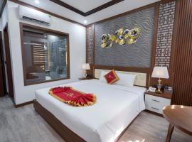 NEW SUN NAM ĐỊNH hotel，位于Nam Ðịnh的酒店