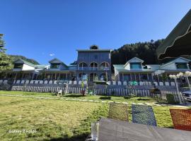 The Saz Valley Resort，位于Bhadarwāh的酒店