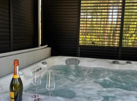 House of Love，位于Chełsty的酒店