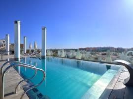 蒙泰特里亚纳酒店