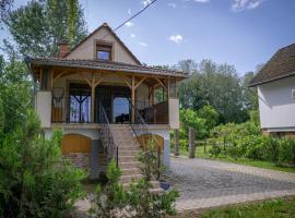 Megafish Camp，位于Dunafalva的酒店