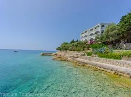 Beber Beach Horizon