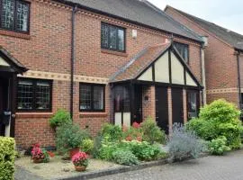 2 Bed in Moreton-In-Marsh 75870