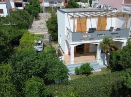Holiday house Milica