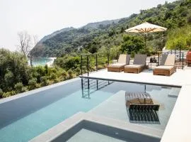 Aquanera Villas - Sunrise View Retreat with Private Pool- 5 minutes from the beach- By Villa Mana Gers