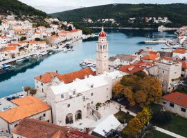 Puteus Palace Heritage Hotel，位于普契什查的Spa酒店