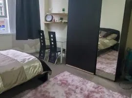 Cosy and Bright 3-bedroom flat