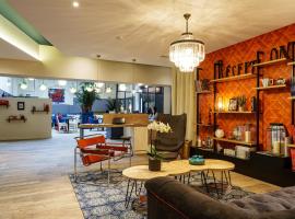 The Originals Boutique, Hôtel Le Londres, Saumur，位于索米尔的酒店