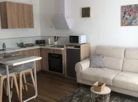 Casa Armando, beau F2, 2 places de parking clos, proche Disneyland