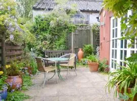Wisteria Cottage