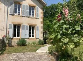 Gite Coccinelle in the medieval town of Confolens