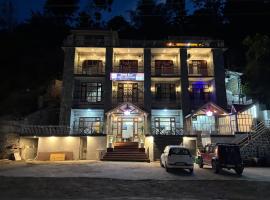 Hotel Shree Ram，位于Pāndoh的酒店