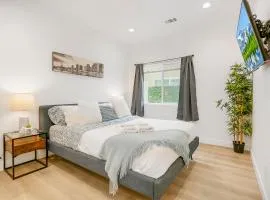 WE12-Little Saigon Modern Home 3Beds-2Baths
