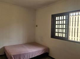 Próximo a litorânea e centro histórico quartos e suítes，位于圣路易斯的酒店